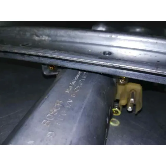 Elevalunas Delantero Derecho para Mercedes-Benz Clase A (W168)