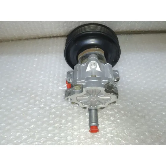 Bomba Direccion para Volkswagen Polo Berlina (6N2)