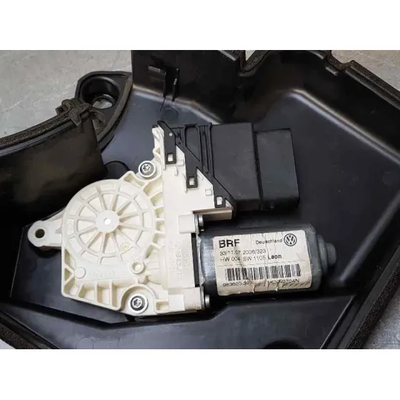 Elevalunas Trasero Derecho para Seat Leon (1P1)
