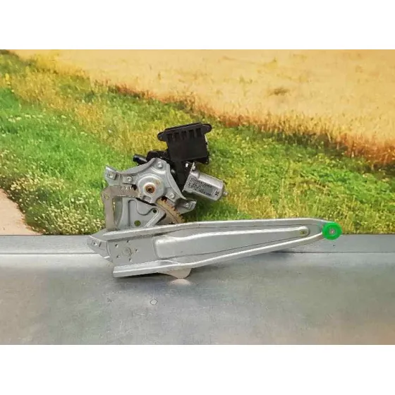 Elevalunas Trasero Derecho para Toyota Avensis (T27)
