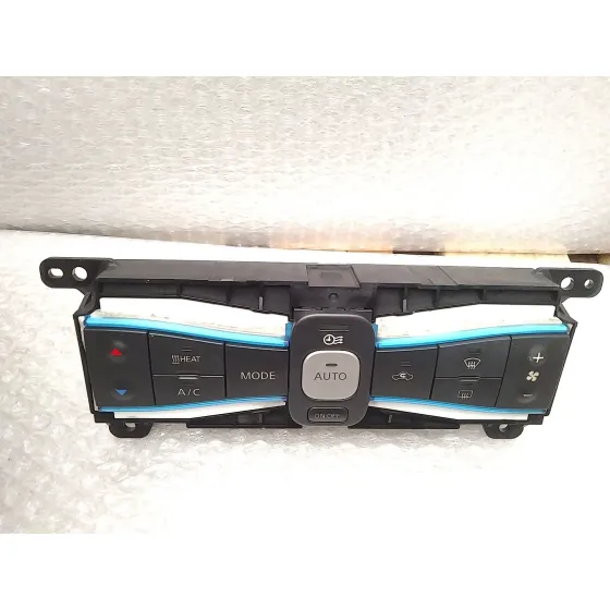 Mando Climatizador para Nissan Leaf