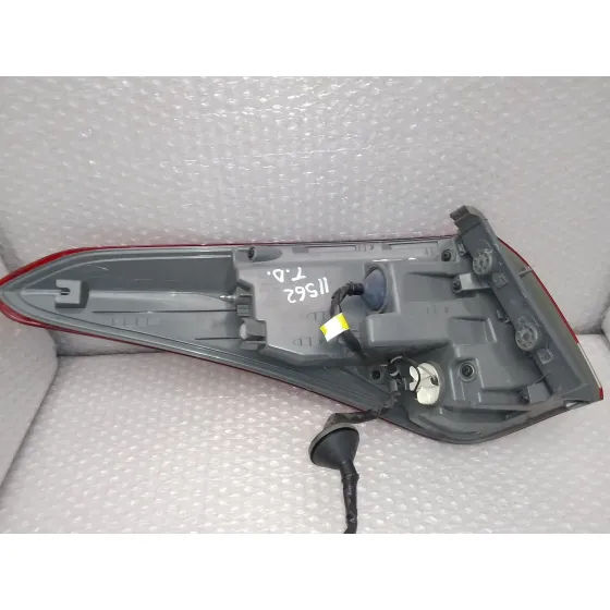 Piloto Trasero Derecho para Hyundai I40