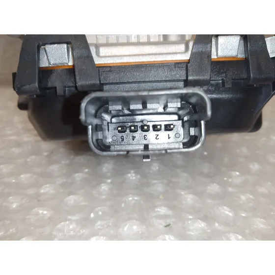 Caja Mariposa para Peugeot 308