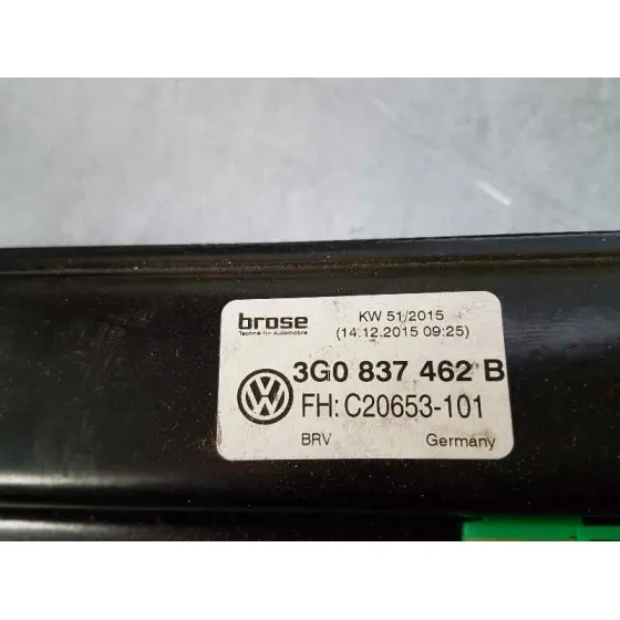 Elevalunas Delantero Derecho para Volkswagen Passat Variant (3G5)