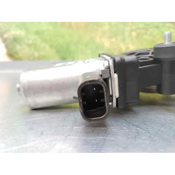 Elevalunas Delantero Derecho para Fiat Nuova 500 (150)