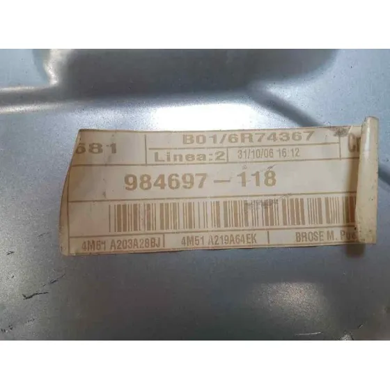 Elevalunas Delantero Derecho para Ford Focus Berlina (Cap)