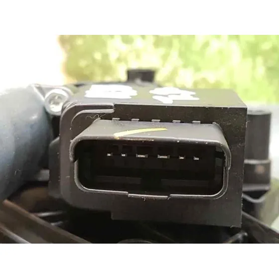 Elevalunas Trasero Izquierdo para Peugeot 3008