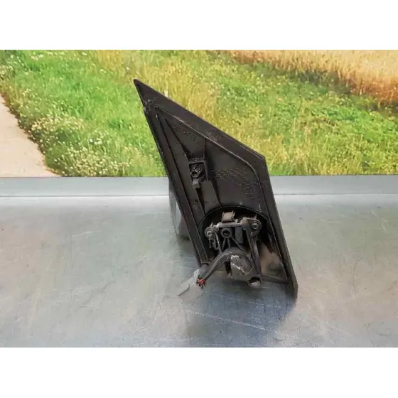 Retrovisor Izquierdo para Ford Focus Lim. (Cb4)