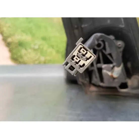 Retrovisor Izquierdo para Ford Focus Lim. (Cb4)