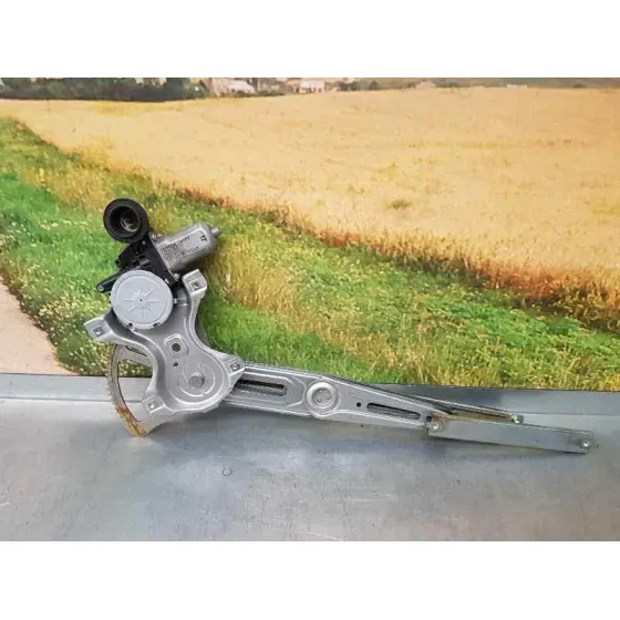 Elevalunas Delantero Derecho para Toyota Yaris