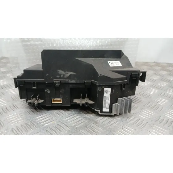 Pantalla Multifuncion para Kia Stinger (Ck)