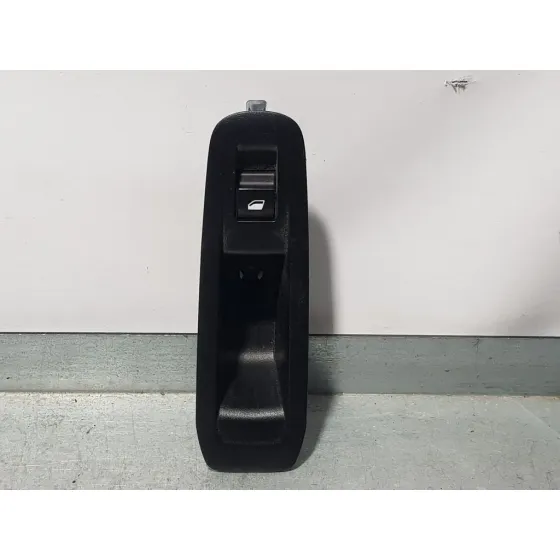 Mando Elevalunas Delantero Derecho para Peugeot 308