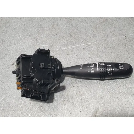Mando Limpia para Toyota Corolla (E12)