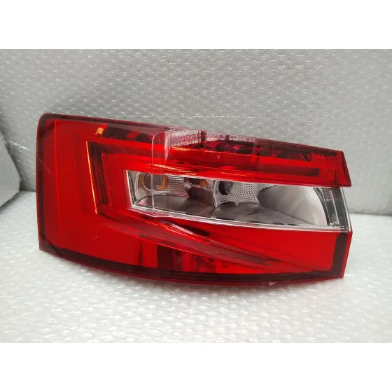 Piloto Trasero Izquierdo para Skoda Superb (3V3)