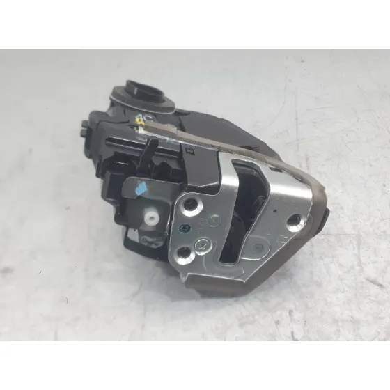 Cerradura Puerta Trasera Derecha para Toyota Avensis Touring Sports