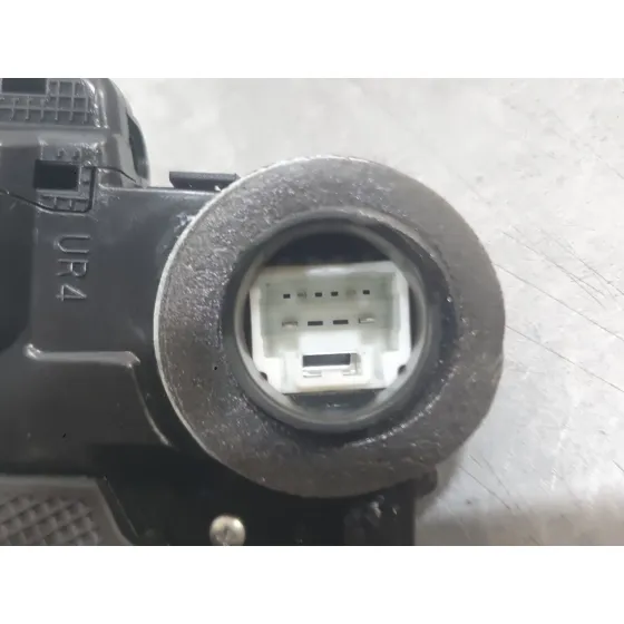 Cerradura Puerta Trasera Derecha para Toyota Avensis Touring Sports