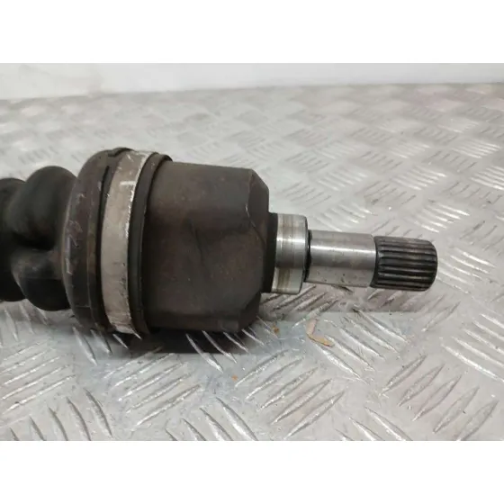 Transmision Delantera Izquierda para Citroën C4 Berlina