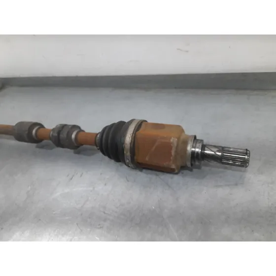 Transmision Delantera Derecha para Nissan Juke (F15)