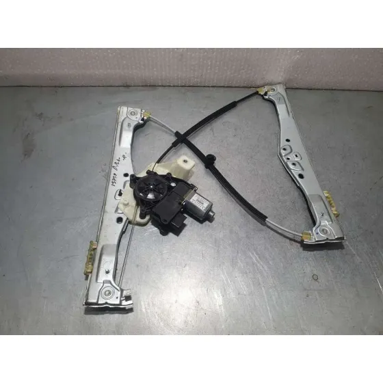 Elevalunas Delantero Derecho para Citroën C4 Cactus