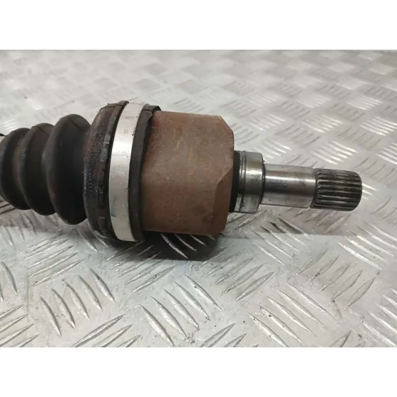 Transmision Delantera Izquierda para Citroën C4 Lim.