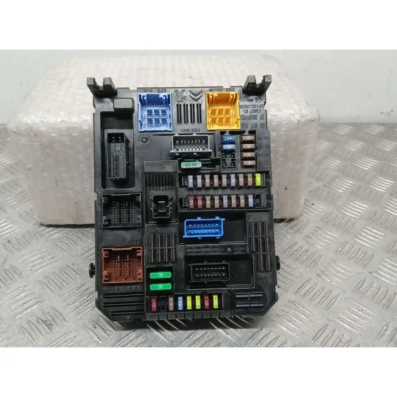Caja Reles / Fusibles para Citroën Berlingo