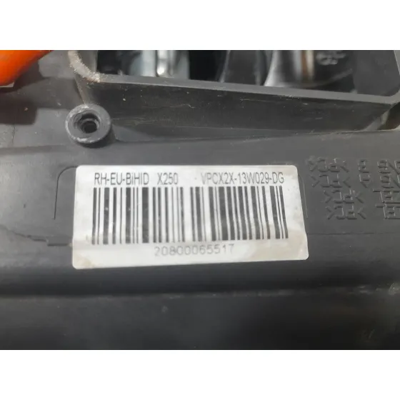 Faro Derecho para Jaguar Xf