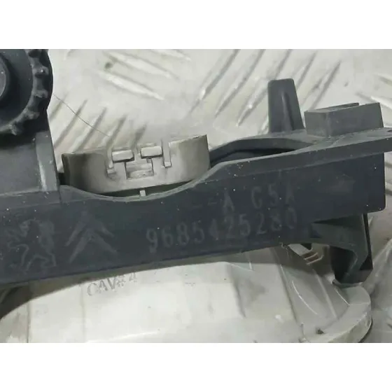 Faro Antiniebla Derecho para Citroën C3 Ii (Sc_)