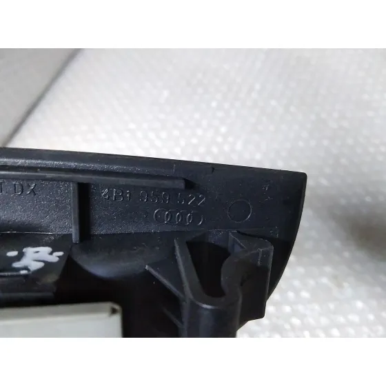 Mando Elevalunas Delantero Derecho para Audi A6 Avant (4B5)
