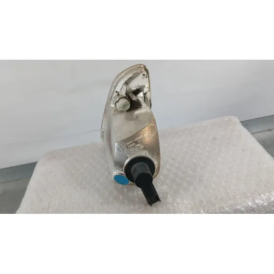Piloto Trasero Izquierdo Paragolpes para Ford Fiesta Vii (Hj, Hf)