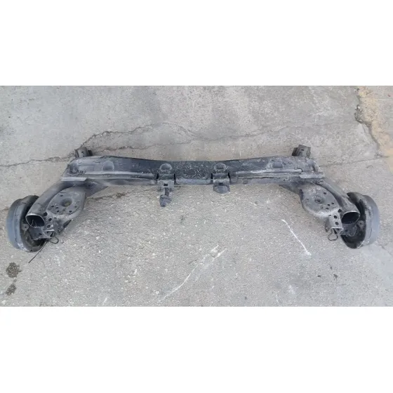 Puente Trasero para Ford Fiesta Vii (Hj, Hf)