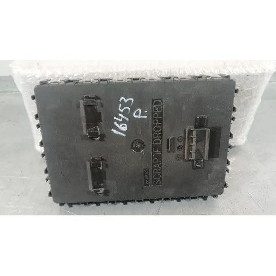 Caja Reles / Fusibles para Ford Fiesta Vii (Hj, Hf)