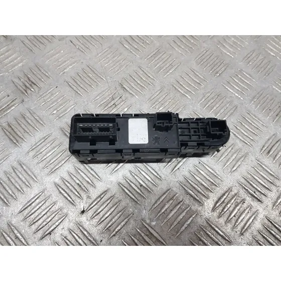 Mando Elevalunas Delantero Izquierdo para Citroën C4 Iii (Ba_, Bb_, Bc_)