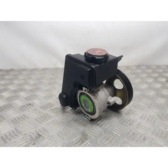 Bomba Direccion para Citroën Xsara Picasso (N68)