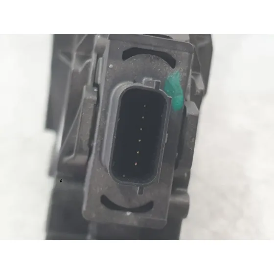 Potenciometro Pedal para Lynk & Co 01