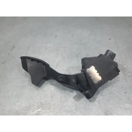 Potenciometro Pedal para Toyota Yaris (_P13_)