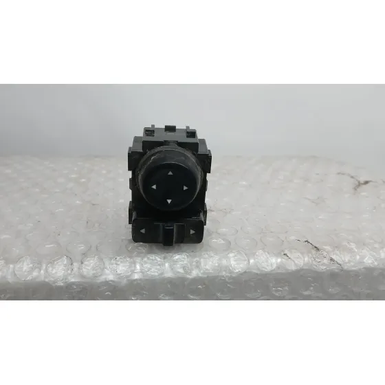 Mando Retrovisor para Nissan Micra V (K14)