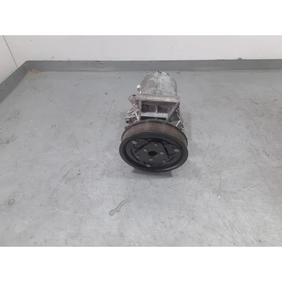 Compresor Aire Acondicionado para Nissan Pulsar Hatchback (C13)