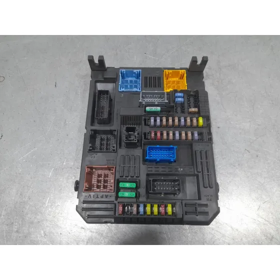 Caja Reles / Fusibles para Peugeot 3008 Ii Suv (Mc_, Mr_, Mj_, M4_)