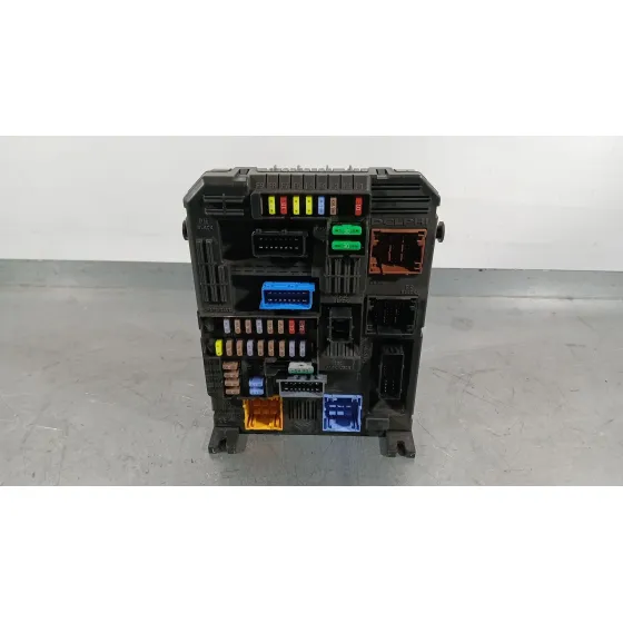 Caja Reles / Fusibles para Peugeot 5008 Ii (Mc_, Mj_, Mr_, M4_)