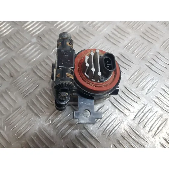 Faro Antiniebla Izquierdo para Renault Clio V (B7_)