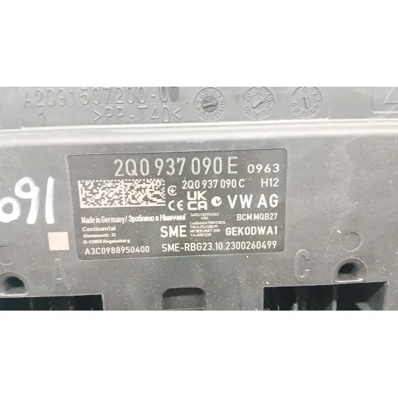 Caja Reles / Fusibles para Seat Arona (Kj7, Kjp)
