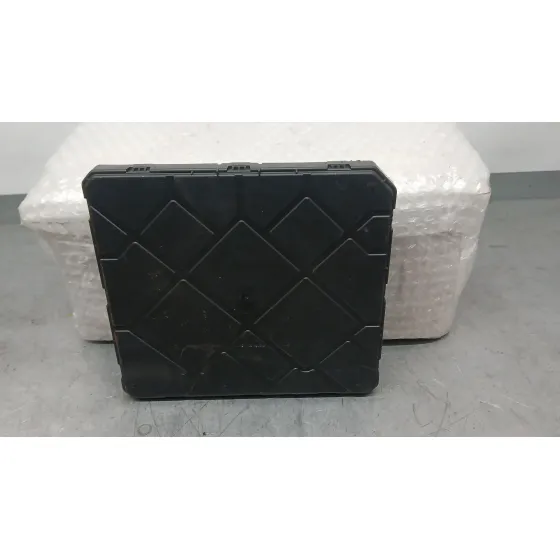 Caja Reles / Fusibles para Seat Arona (Kj7, Kjp)