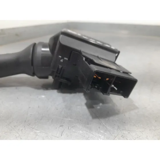 Mando Limpia para Toyota Yaris (_P13_)