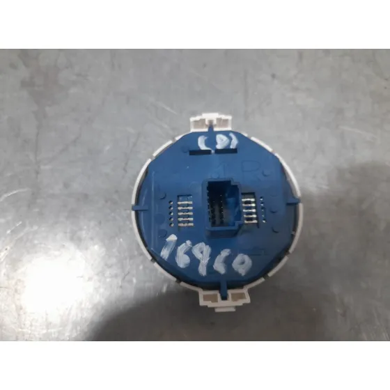 Mando Multifuncion para Toyota Yaris (_P13_)