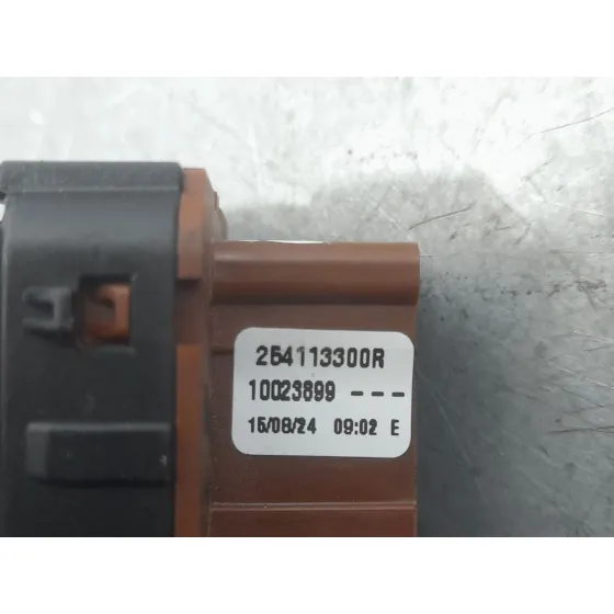 Mando Elevalunas Delantero Izquierdo para Dacia Sandero Iii