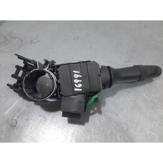 Mando Luces para Toyota Prius (_W3_)