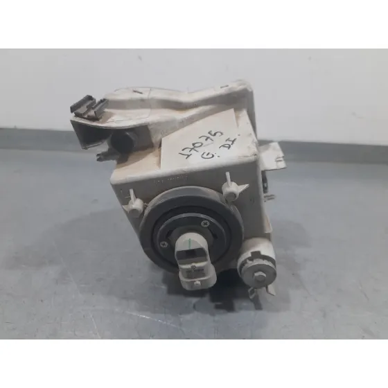Faro Antiniebla Izquierdo para Lexus Is Ii (_E2_)