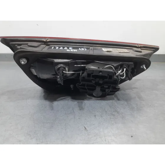 Piloto Trasero Derecho Interior para Seat Leon St (5F8)
