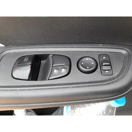 Mando Elevalunas Delantero Izquierdo para Nissan Micra V (K14)