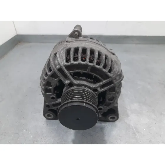 Alternador para Nissan Nv200 Furgoneta
